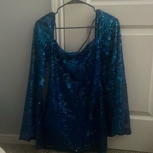 Blue sprarkly dress